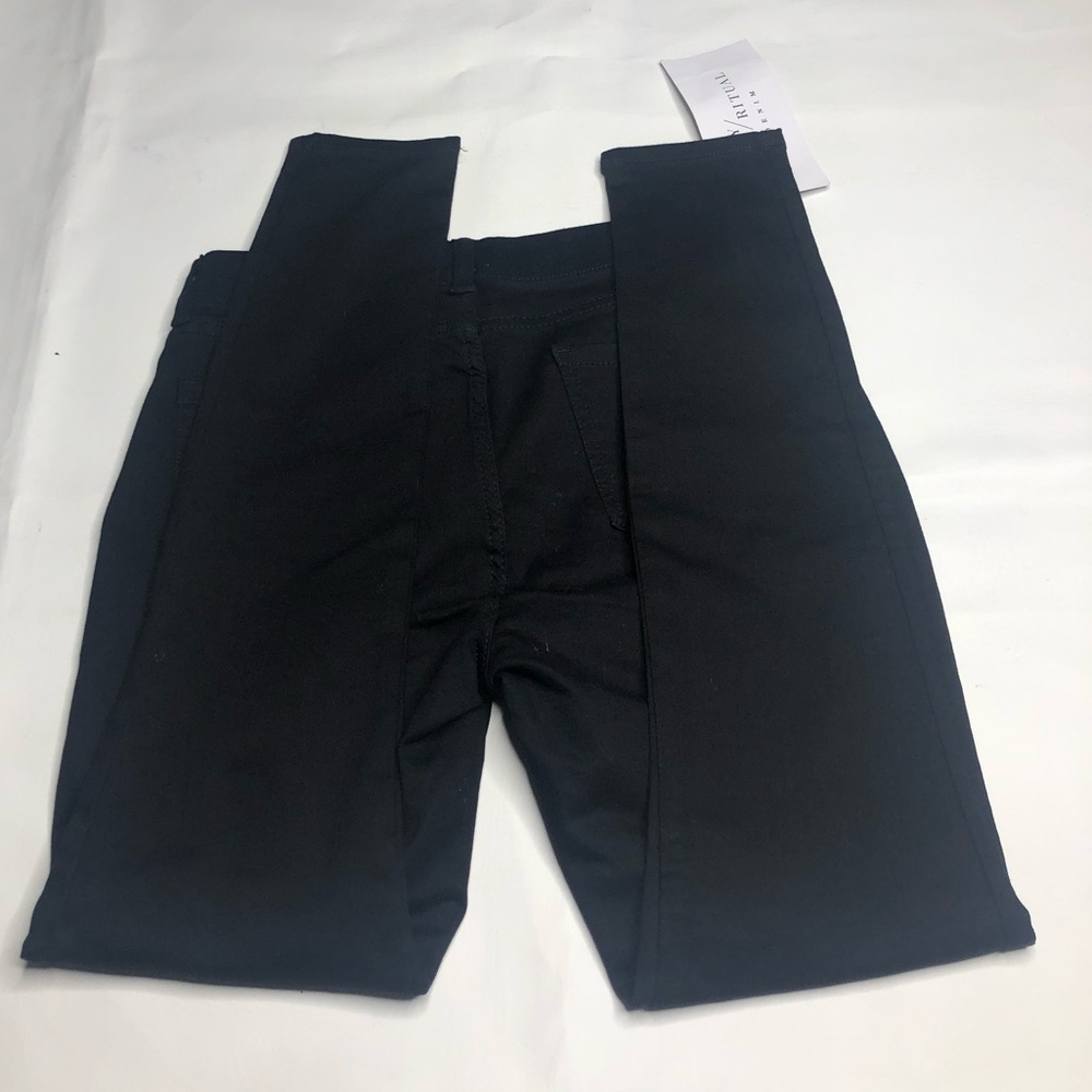 Daily Ritual Womens Jeans - Picture 2 of 3